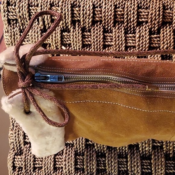 Cole Haan Shearling Tall Zip Up Platform Boots Size 8 - Picture 6 of 12